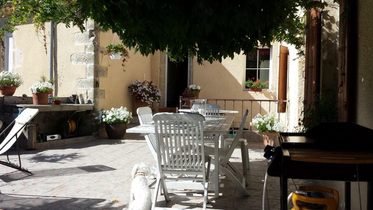 Gite De L'Eyrieux Les Ollieres-sur-Eyrieux Exterior photo